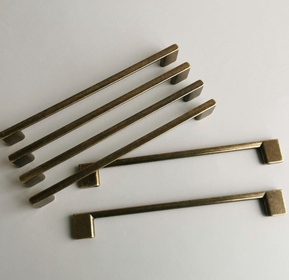 Set of 6 Antique Brass Finish Cabinet Pulls. Rustic Cabinet Hardware. Antique Kitchen Pull 6134