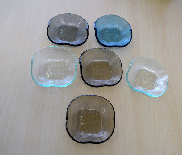 Set of Six Clover Shaped Soy Sauce Bowls. Fused Glass Small Bowls. Small Dessert Bowls