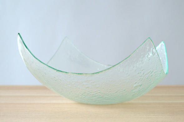 Modern Minimalist Fused Glass Fruit Bowl. Centerpiece Salad Bowl. Designer Fruit-Bowl XXL