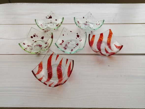 Set of Six Fused Glass Small Bowls With Red Details. Soy Sauce Bowl. Small Dessert Bites Bowls